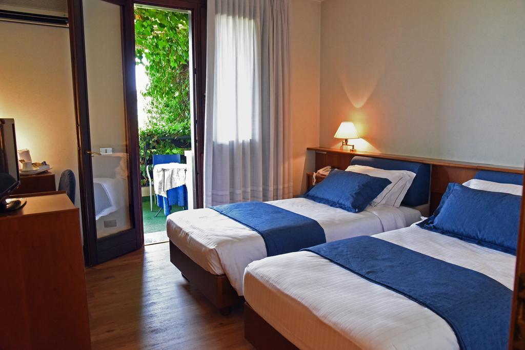 Hotel Bellavista Montebelluna Exteriör bild